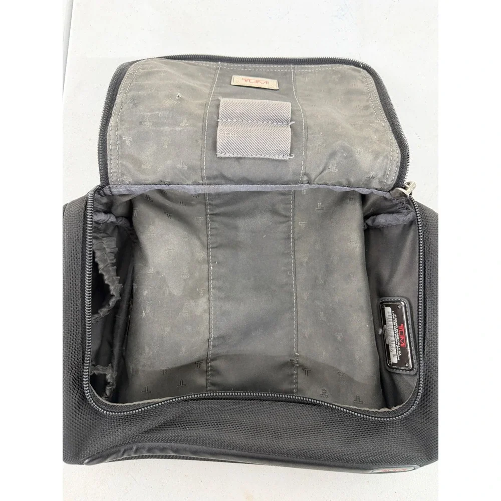 Tumi Alpha Black Ballistic Nylon Toiletry Travel Kit Bag 22190D4